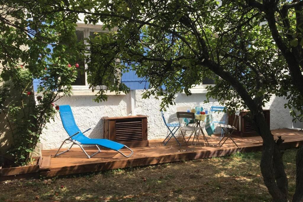 Villa Calme, Climatisee, Piscine, A 2 Pas Du Centre L'Isle-sur-la-Sorgue Exterior photo